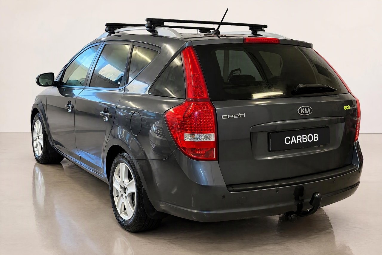 Kia Ceed cee'd_sw 1.6 CRDi ECO Euro 5 2011, bild 6/10