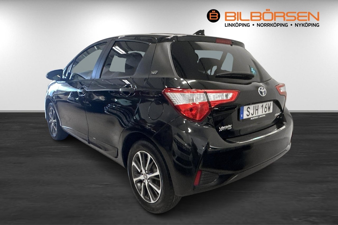 Toyota Yaris Hybrid e-CVT Y20 2019, bild 6/10
