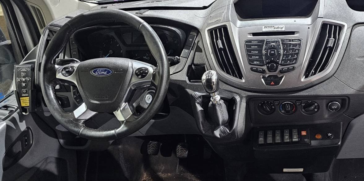 Ford Transit 2019, bild 6/10