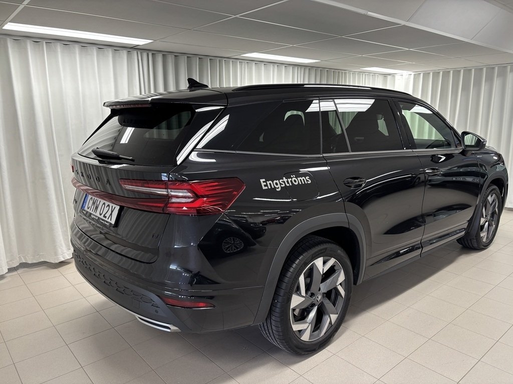 Skoda Kodiaq SPORTLINE 1,5 TSI IV 204 HK 2026, photo 4/6