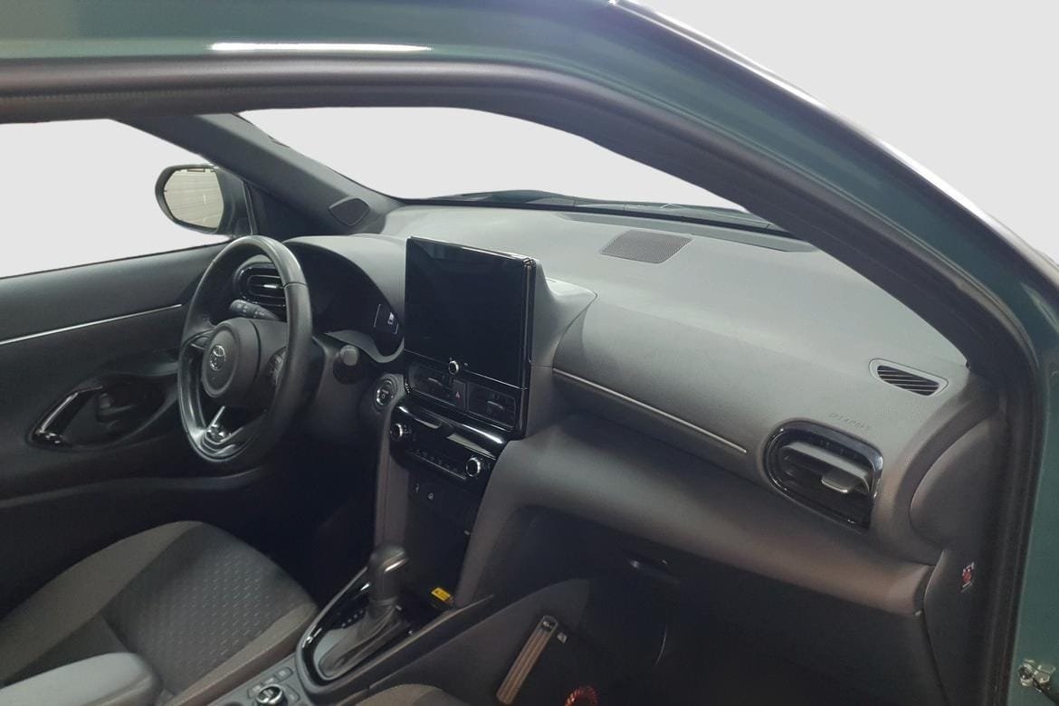 Toyota Yaris Cross 2025, bild 6/10