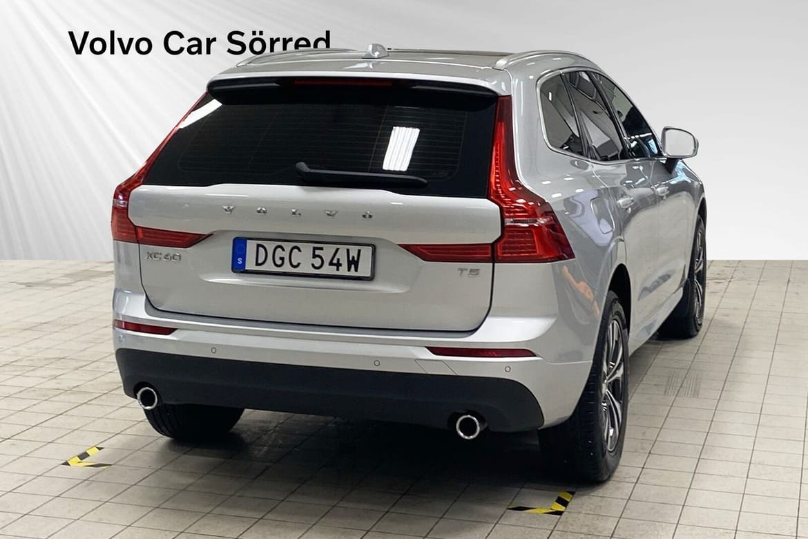 Volvo XC60 T5 Momentum Advanced Edition 2020, bild 5/10