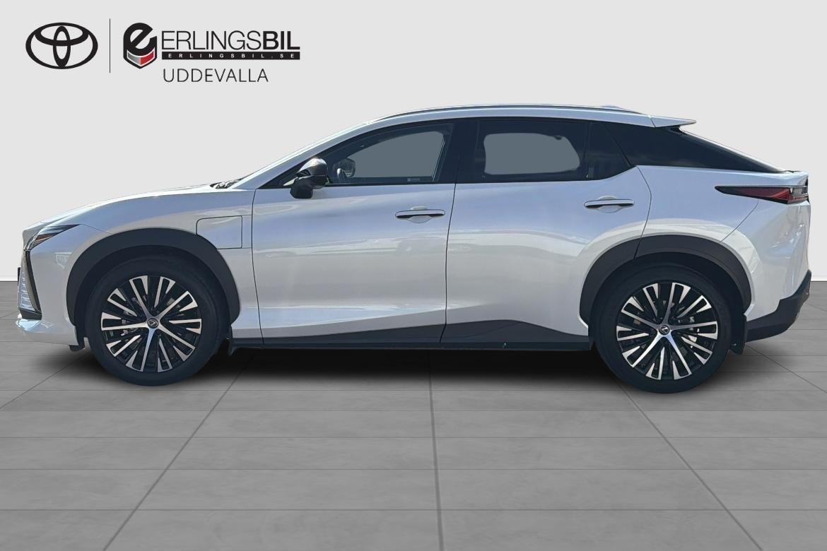 Lexus RZ 300e FWD EXECUTIVE TEKNIKPAKET 2025, bild 3/10