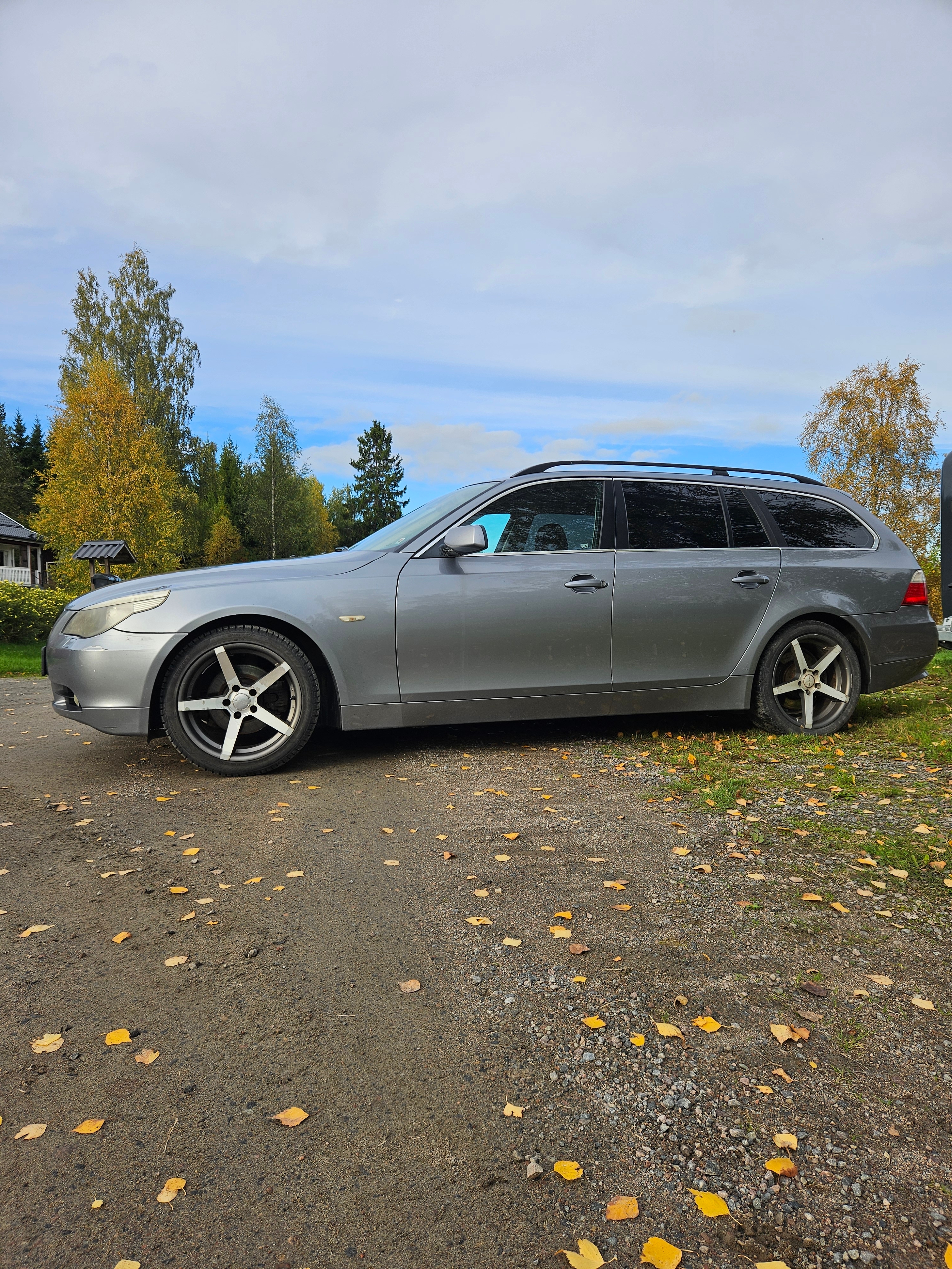 BMW 525 i Touring Automatisk 2005, bild 3/4