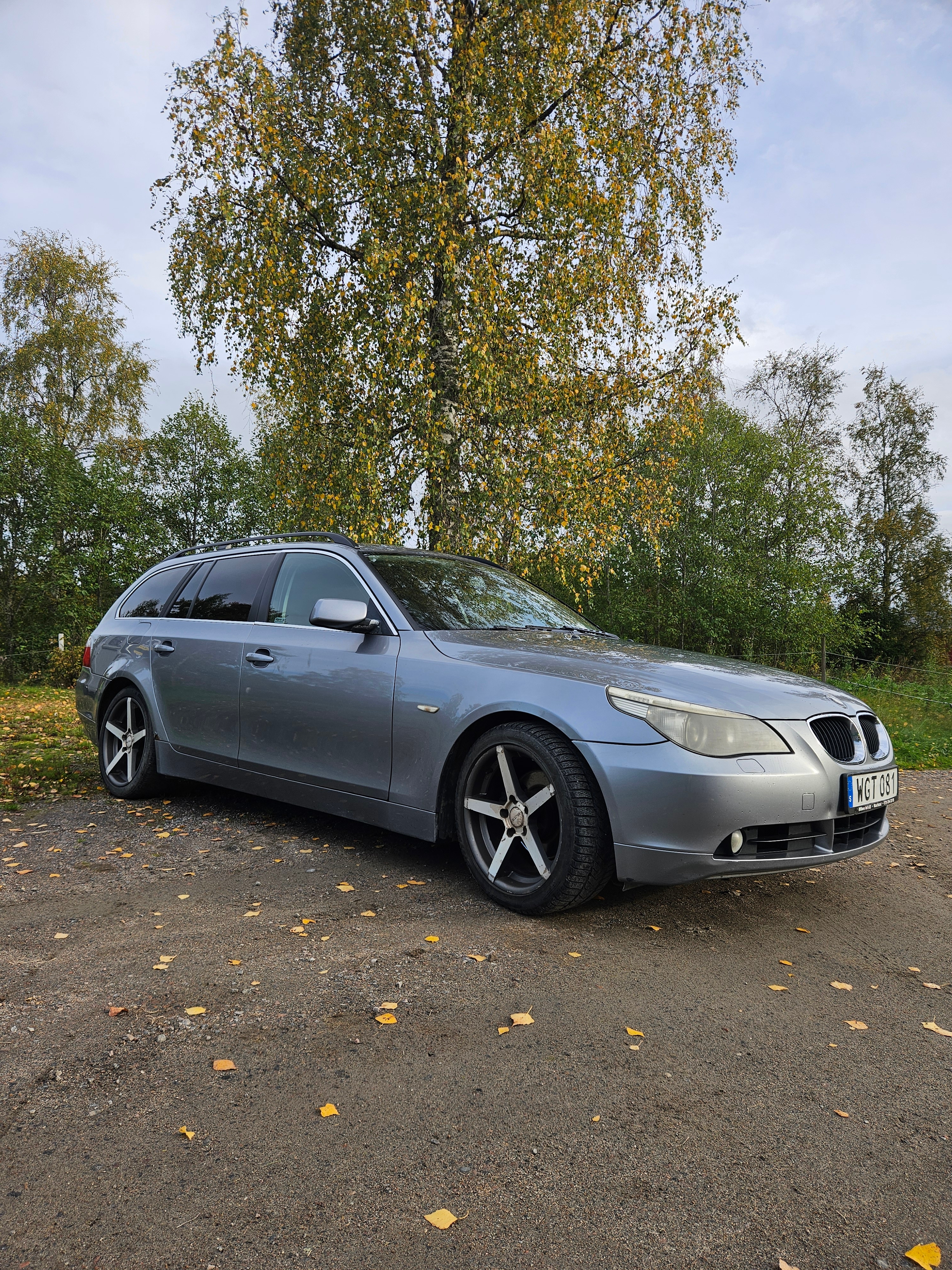 BMW 525