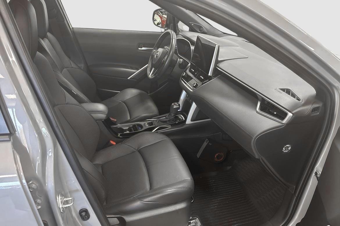 Toyota Corolla Cross 2024, kuva 7/10