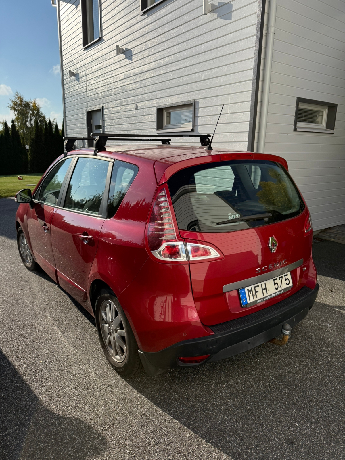 Renault Scenic III 1.4 TCe Manuell 2012, kuva 2/9