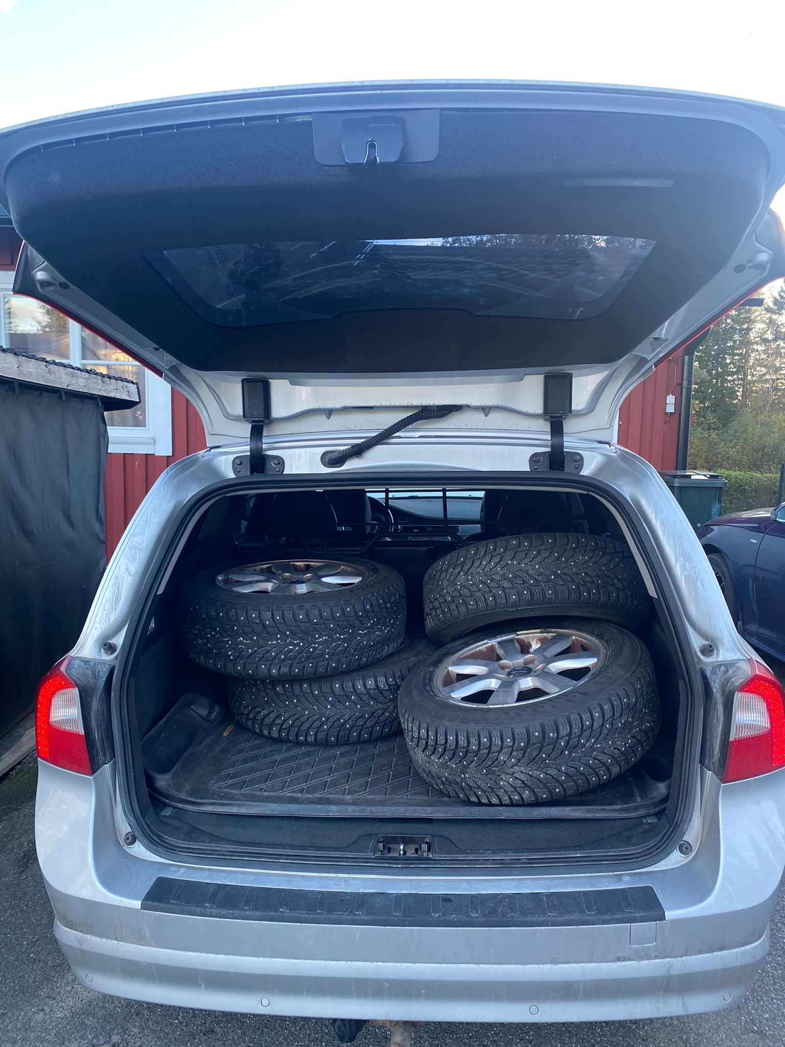 Volvo V70 D3 Manuell 2011, bild 5/10