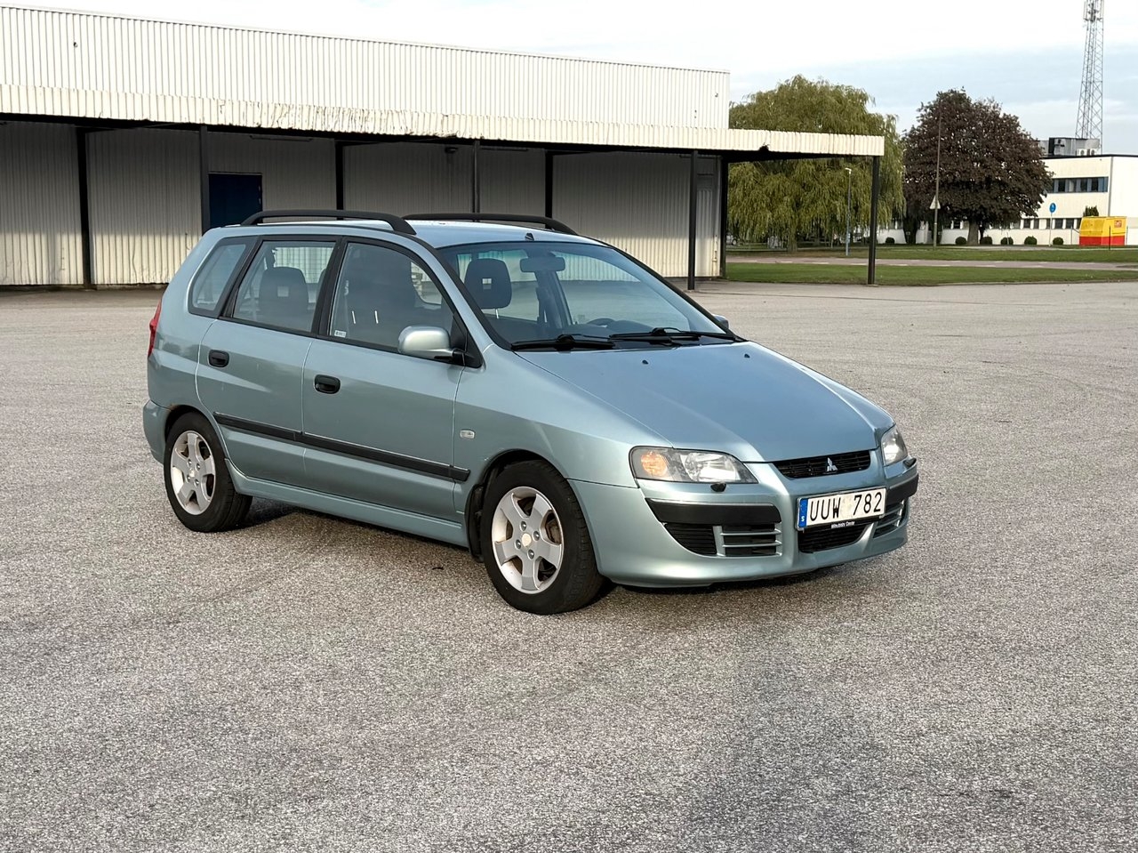 Mitsubishi Space Star 1.8 MPI 5Dr 2004, bild 2/7