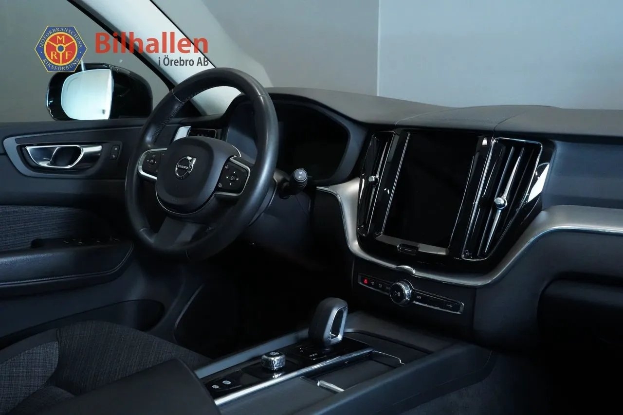 Volvo XC60 Recharge T6 AWD Core 2023, bild 7/10