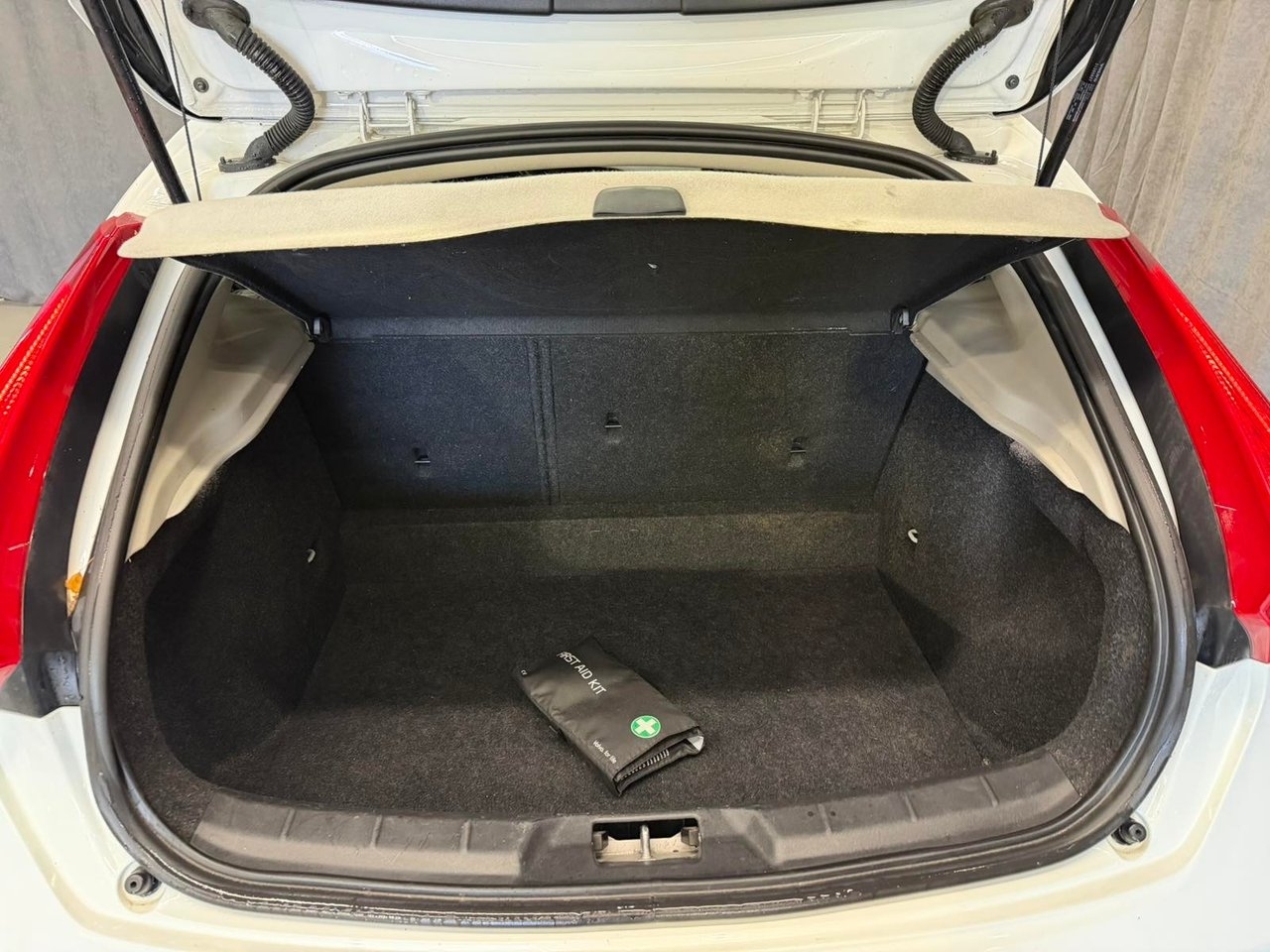 Volvo V40 Cross Country 2014, bild 7/7