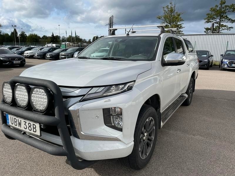 Mitsubishi L200
