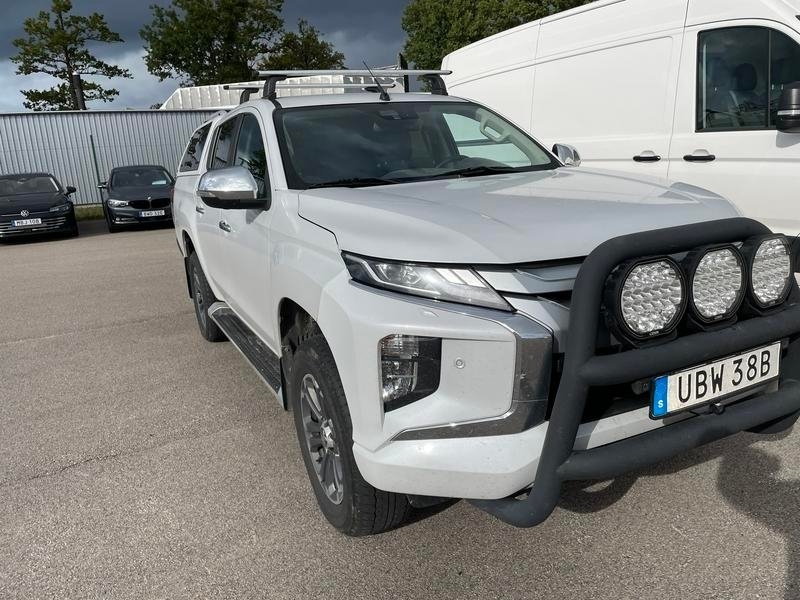 Mitsubishi L200 DUBBELHYTT 2020, bild 2/5