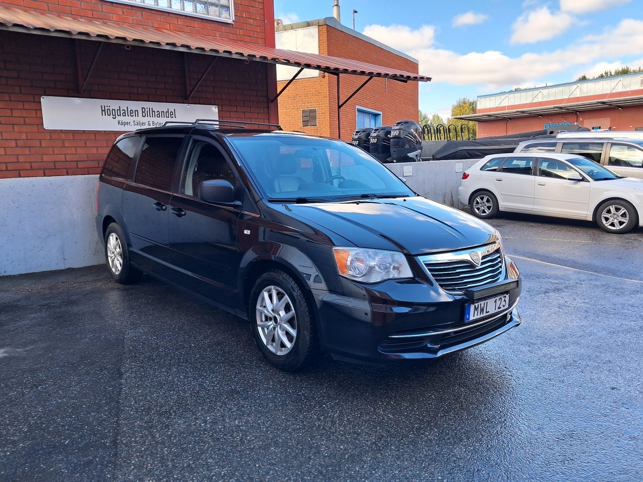 Lancia Voyager 2.8 Executive Euro 5 2012, bild 3/10