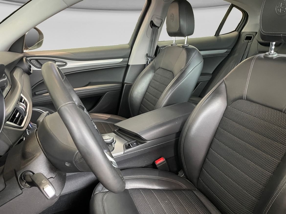 Alfa Romeo Stelvio 2017, kuva 6/11