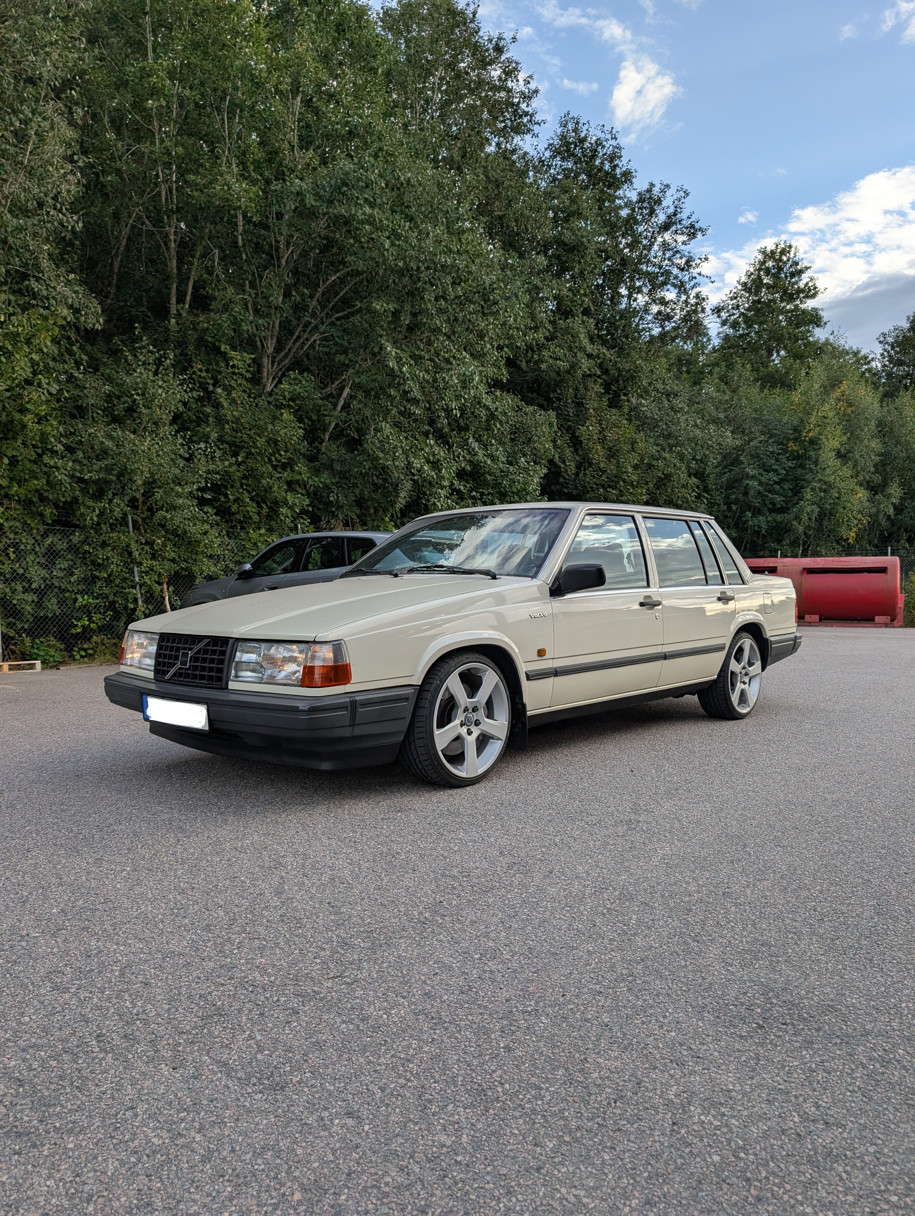 Volvo 740