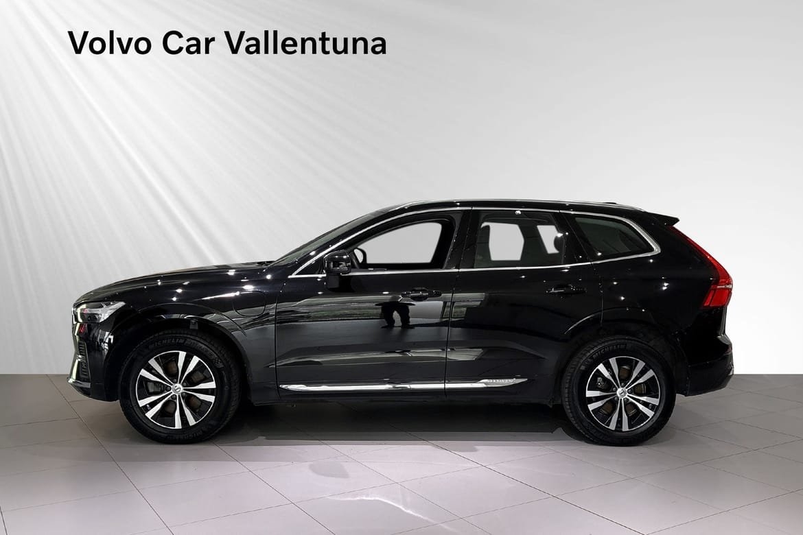 Volvo XC60 Recharge T6 II Core Edition 2024, bild 3/10
