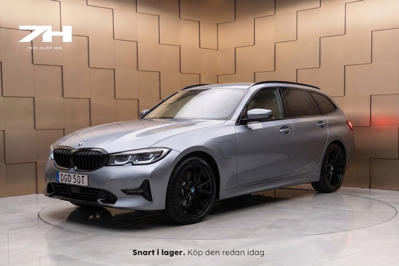 BMW 330
