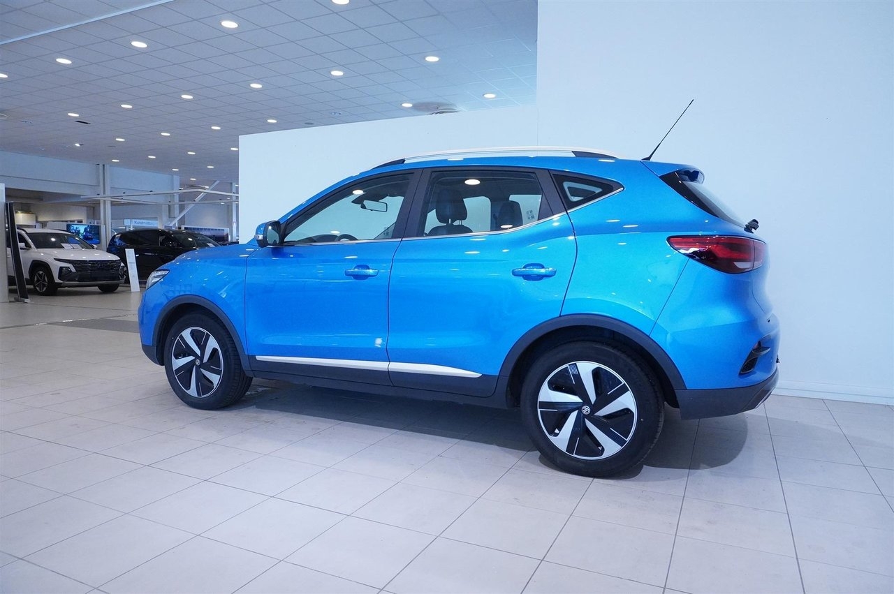 MG ZS Luxury 70kWh, Pano, Elstolar 2023, bild 5/10