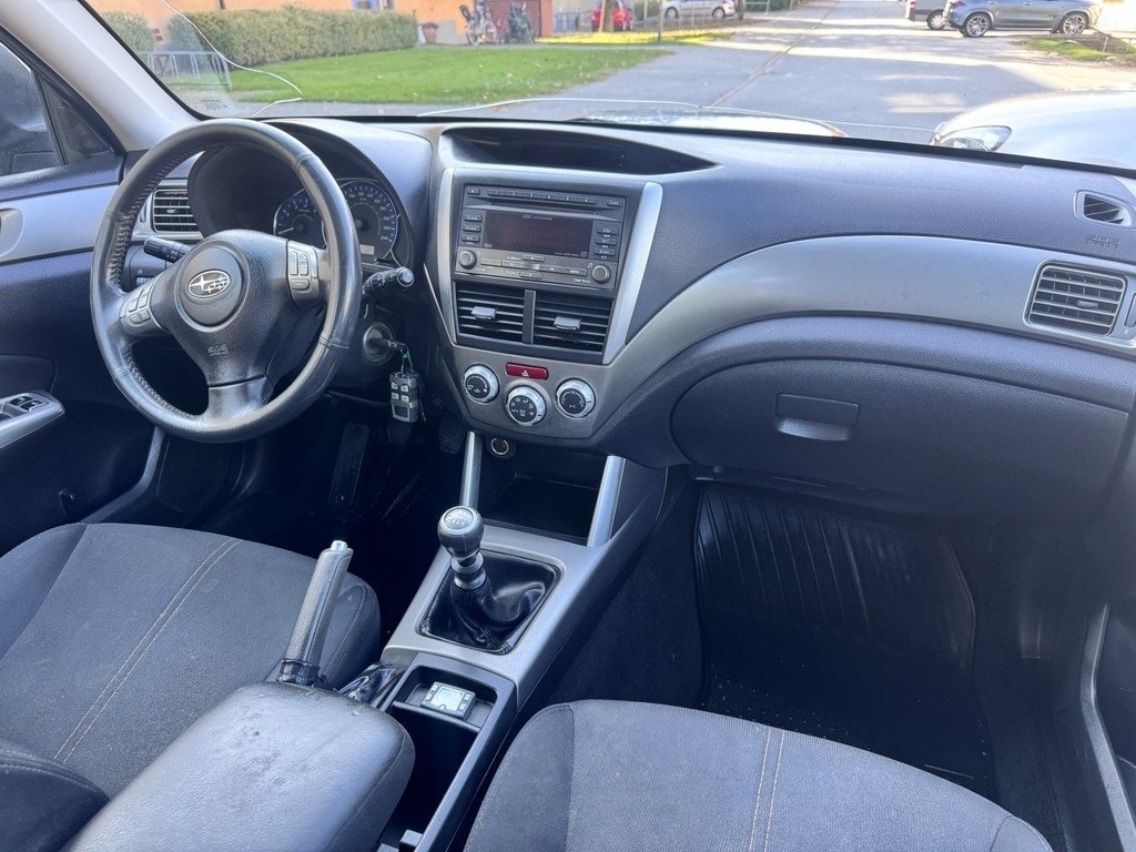 Subaru Forester 2.0 4WD Euro 5 2010, bild 4/5