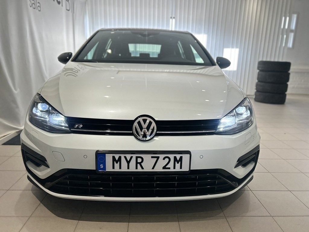 Volkswagen Golf R 4M Akrapovic 2019, bild 2/10