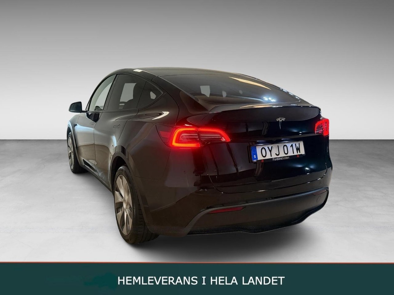 Tesla Model Y Standard Range RWD 2023, bild 4/10