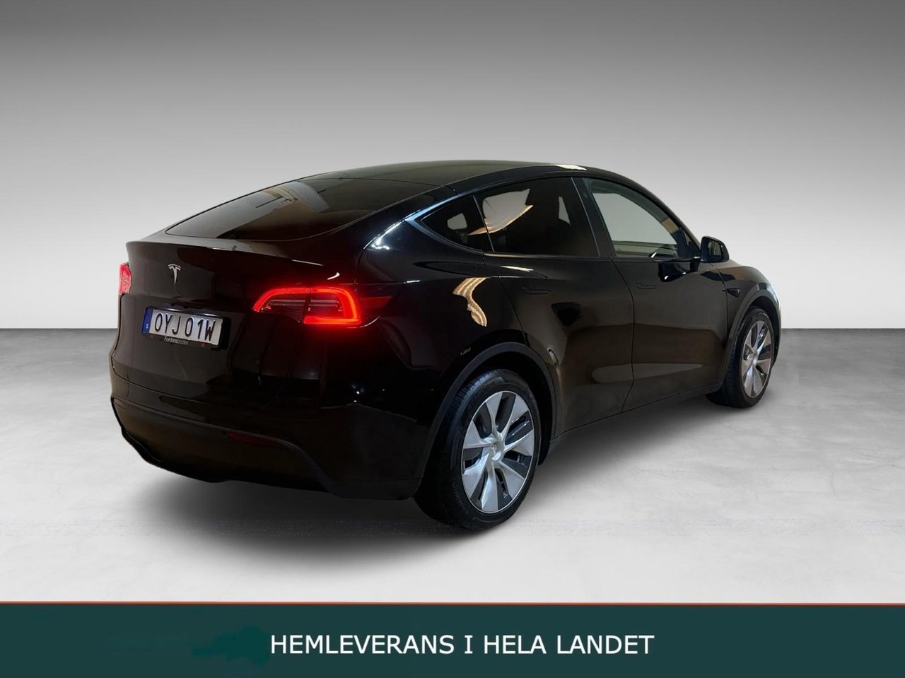 Tesla Model Y Standard Range RWD 2023, bild 2/10