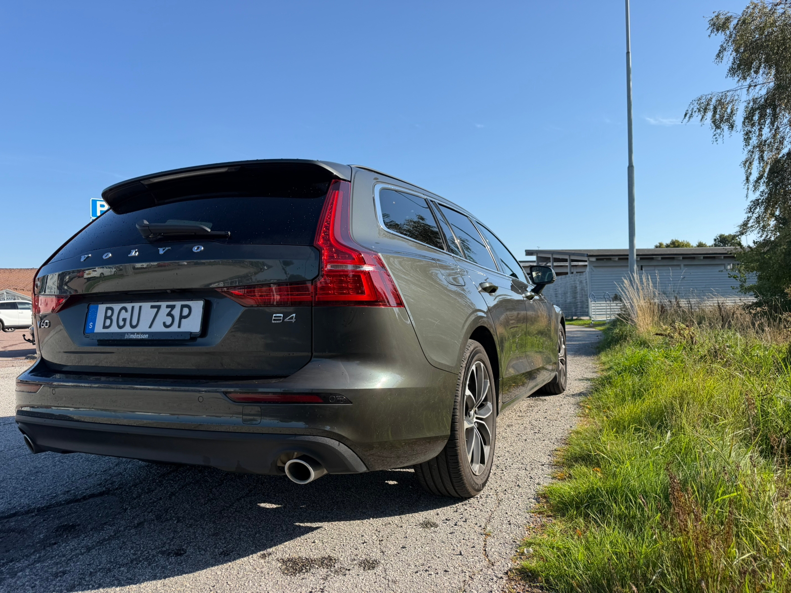 Volvo V60 B4 Geartronic 2022, photo 6/9