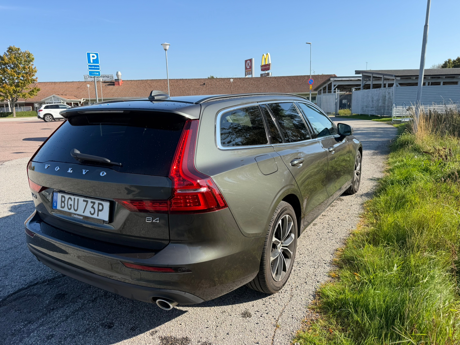 Volvo V60 B4 Geartronic 2022, photo 5/9