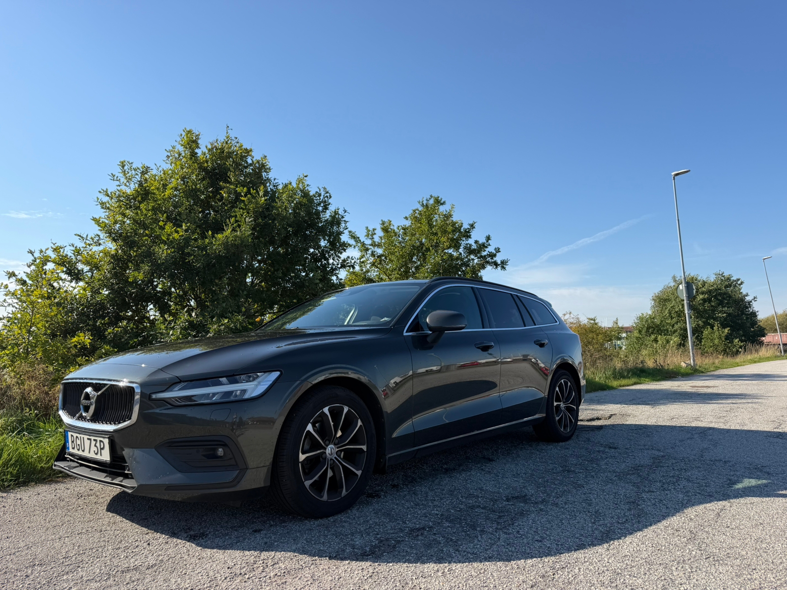 Volvo V60 B4 Geartronic 2022, photo 3/9