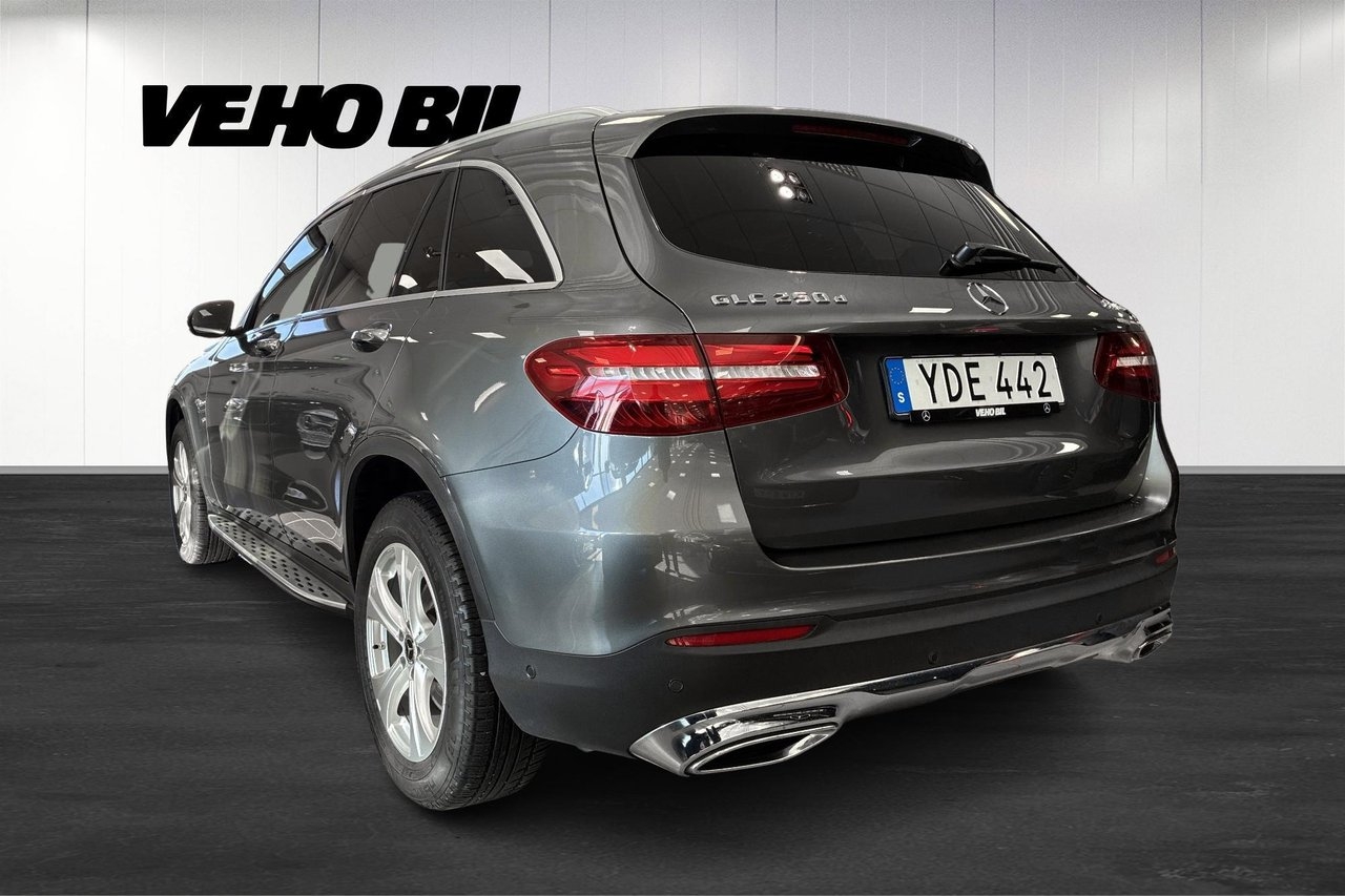 Mercedes-Benz GLC 2016, bild 4/10