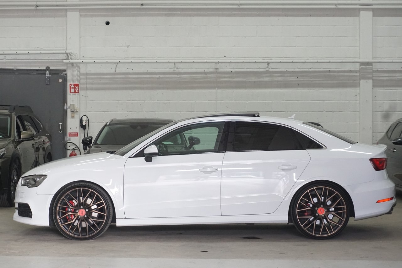 Audi S3 Sedan 2.0 TFSI 2015, bild 2/10