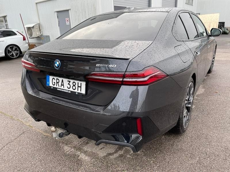 BMW i5 EDRIVE 40 2024, bild 3/5