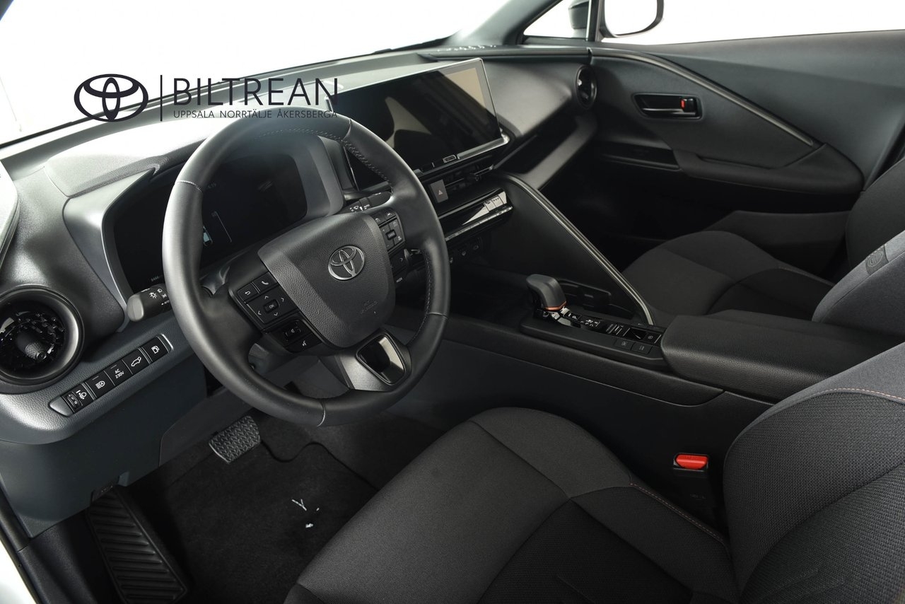 Toyota C-HR 2025, bild 6/10
