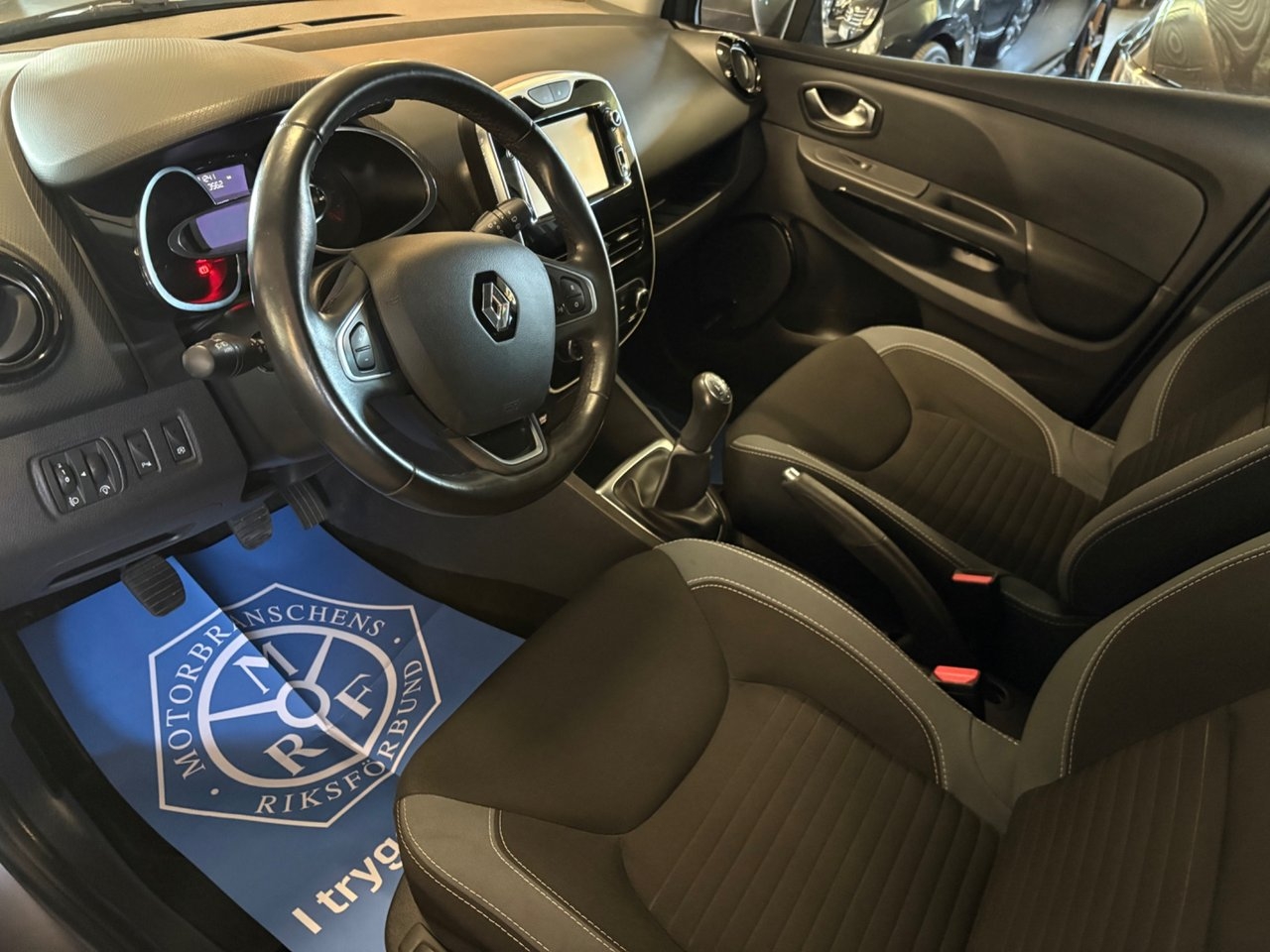 Renault Clio 0.9 TCe Euro 6 2016, bild 5/7