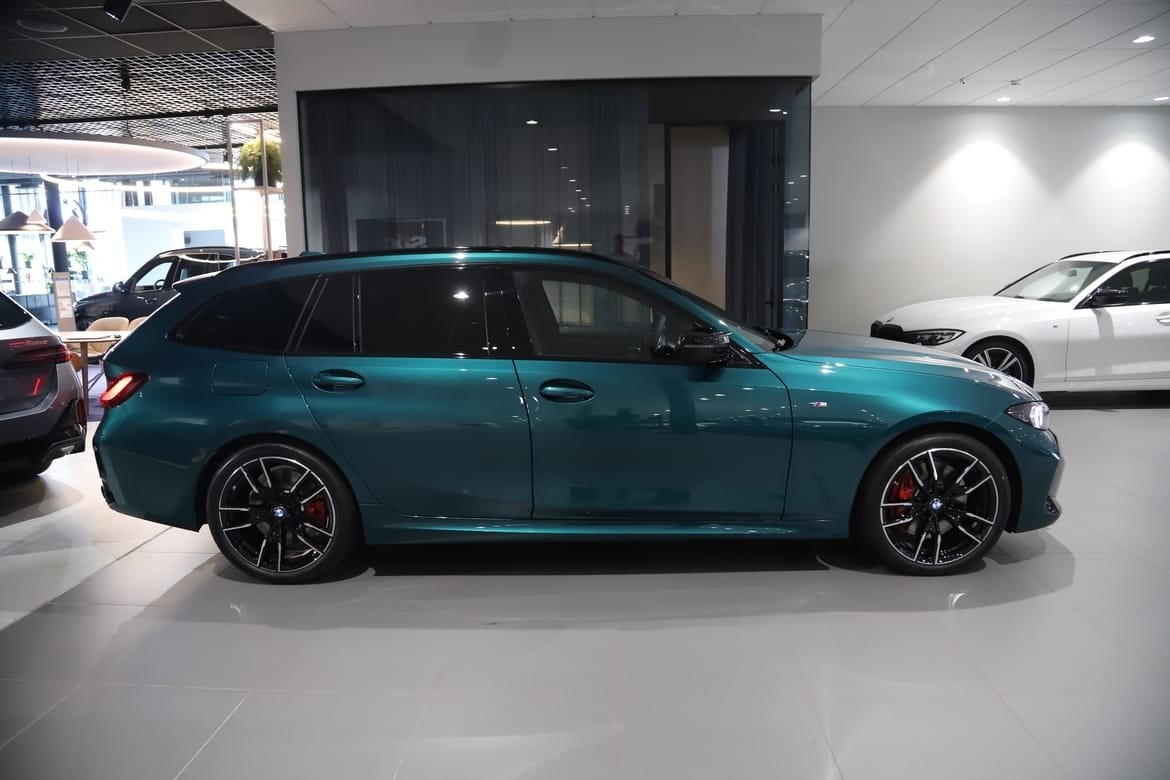 BMW M340i xDrive Touring 2027, bild 2/10