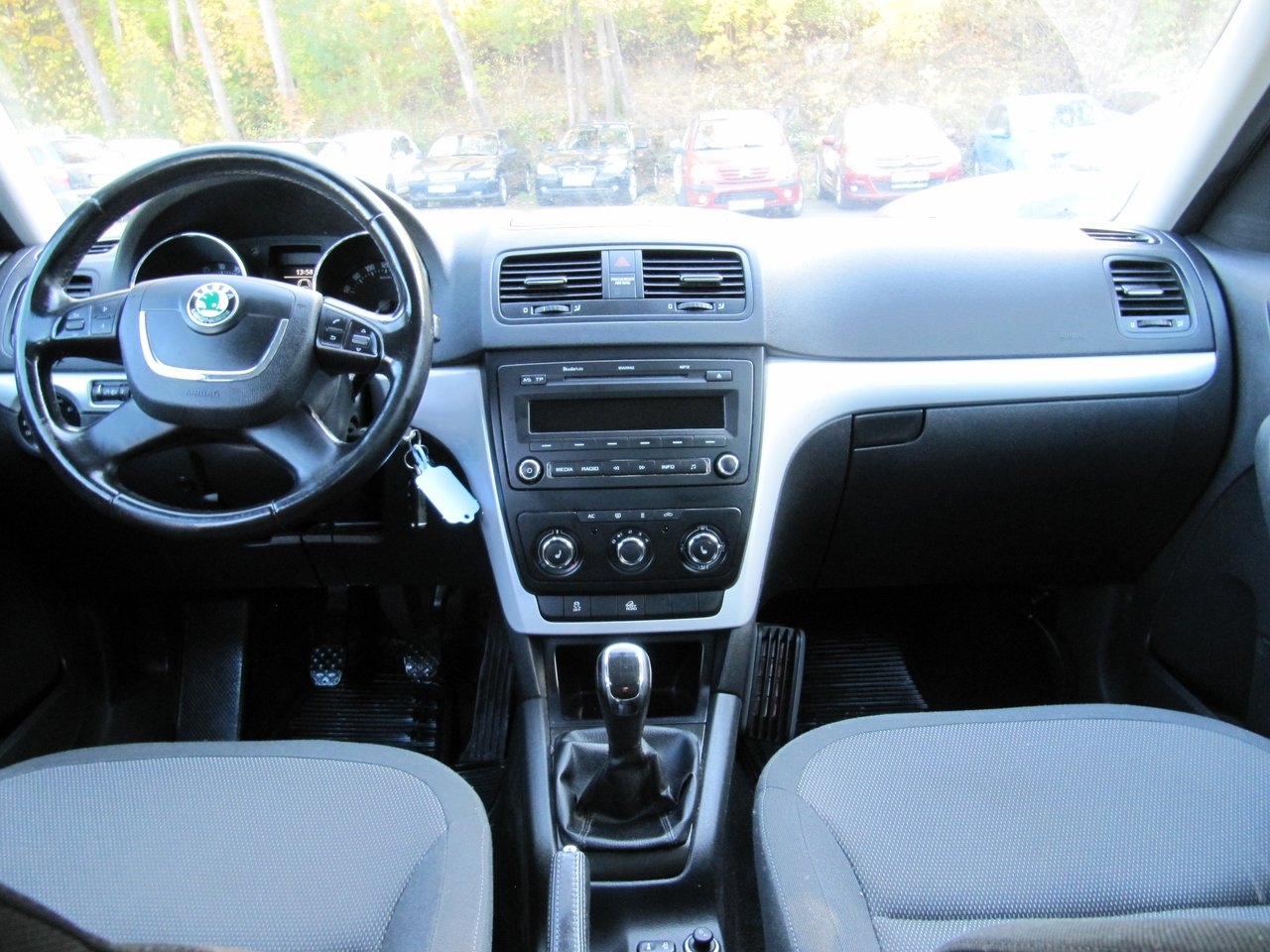 Skoda Yeti 2012, bild 7/10
