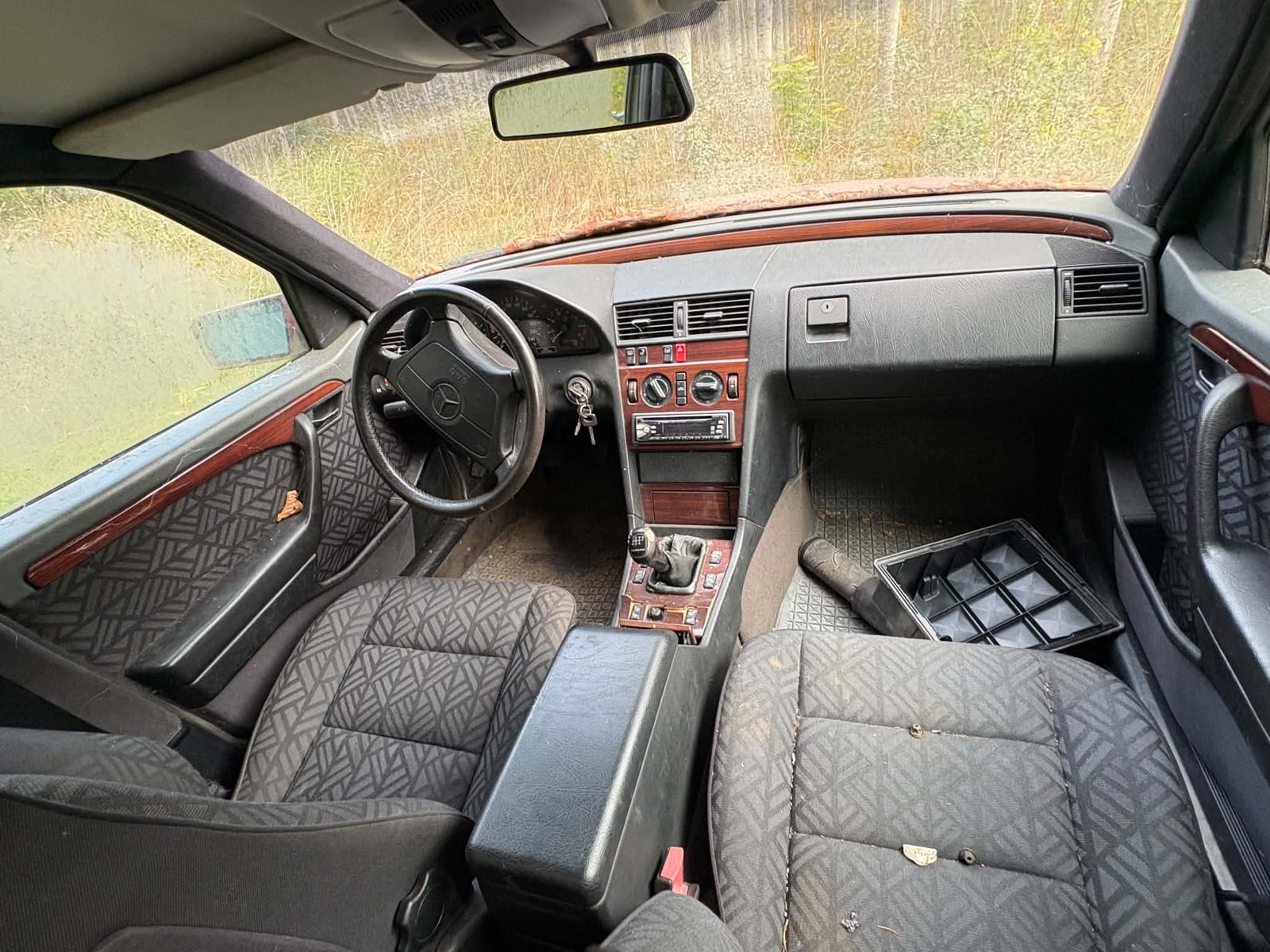 Mercedes-Benz C 200 Manuell 1995, bild 2/6
