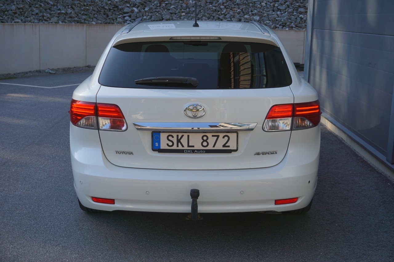 Toyota Avensis 2015, bild 6/10