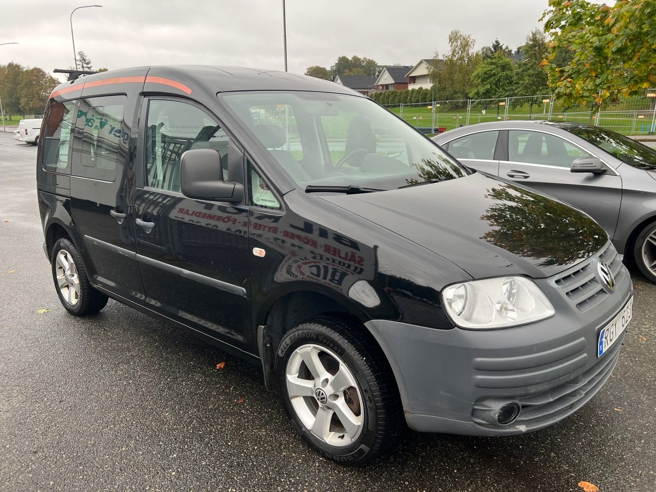 Volkswagen Caddy 2010, bild 2/10