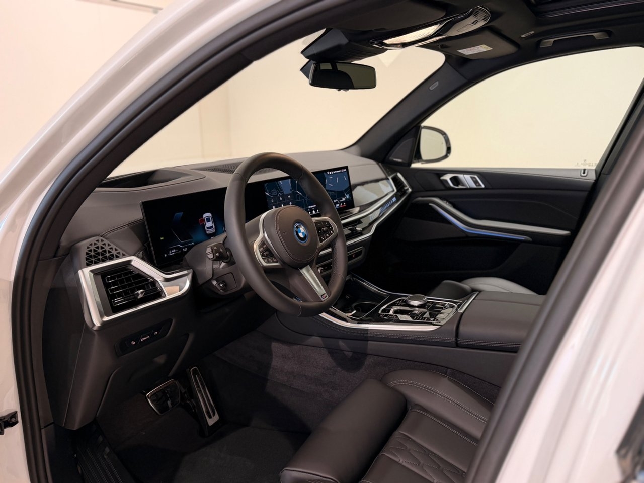 BMW X5 xDrive 50e, M-Sport-Business Ed 2026, photo 4/10
