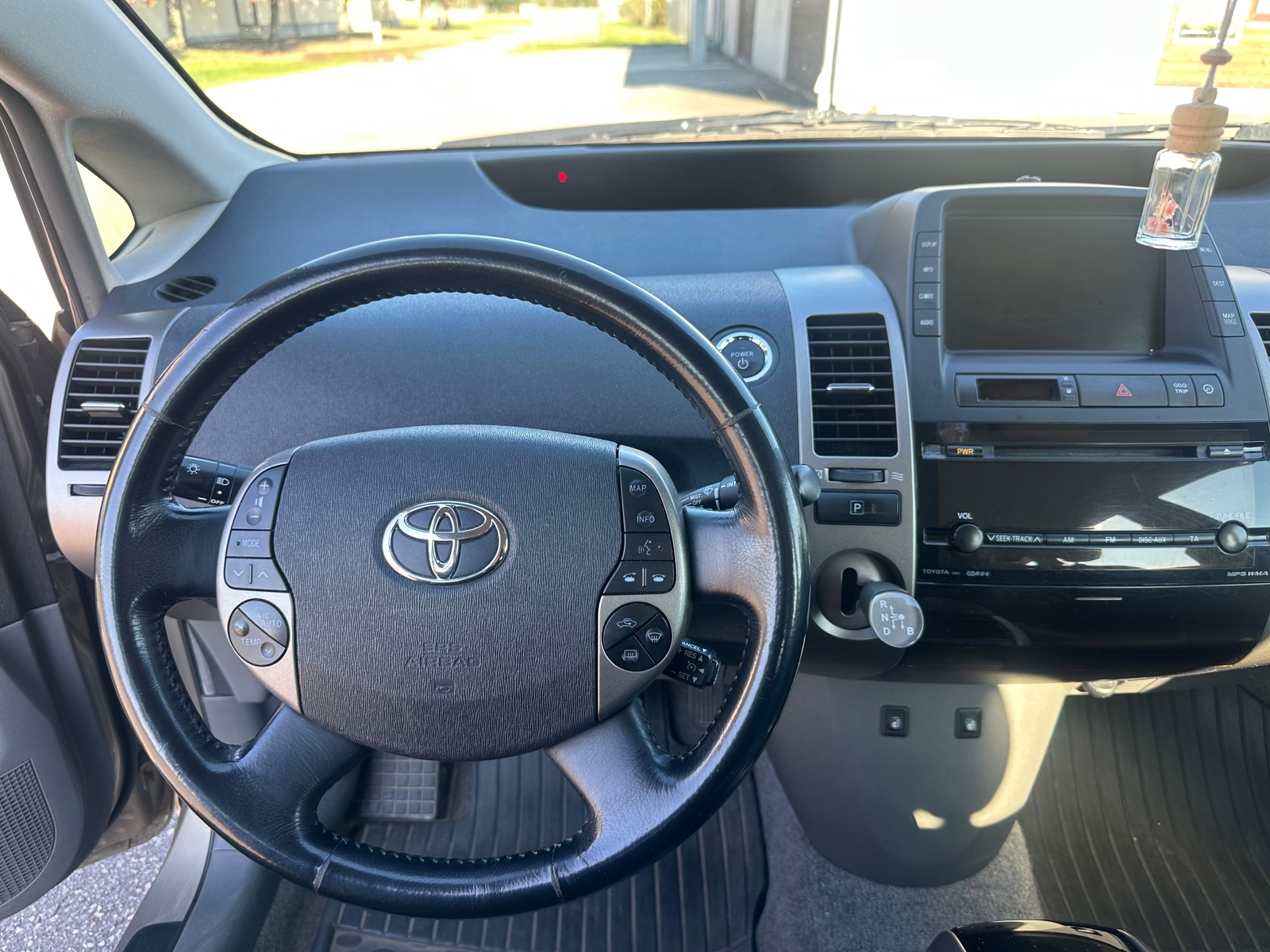 Toyota Prius 1.5 VVT-i + 3CM CVT 2008, bild 5/9
