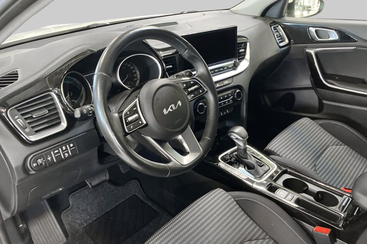 Kia Ceed Sportswagon PHEV Advance 2024, bild 7/10