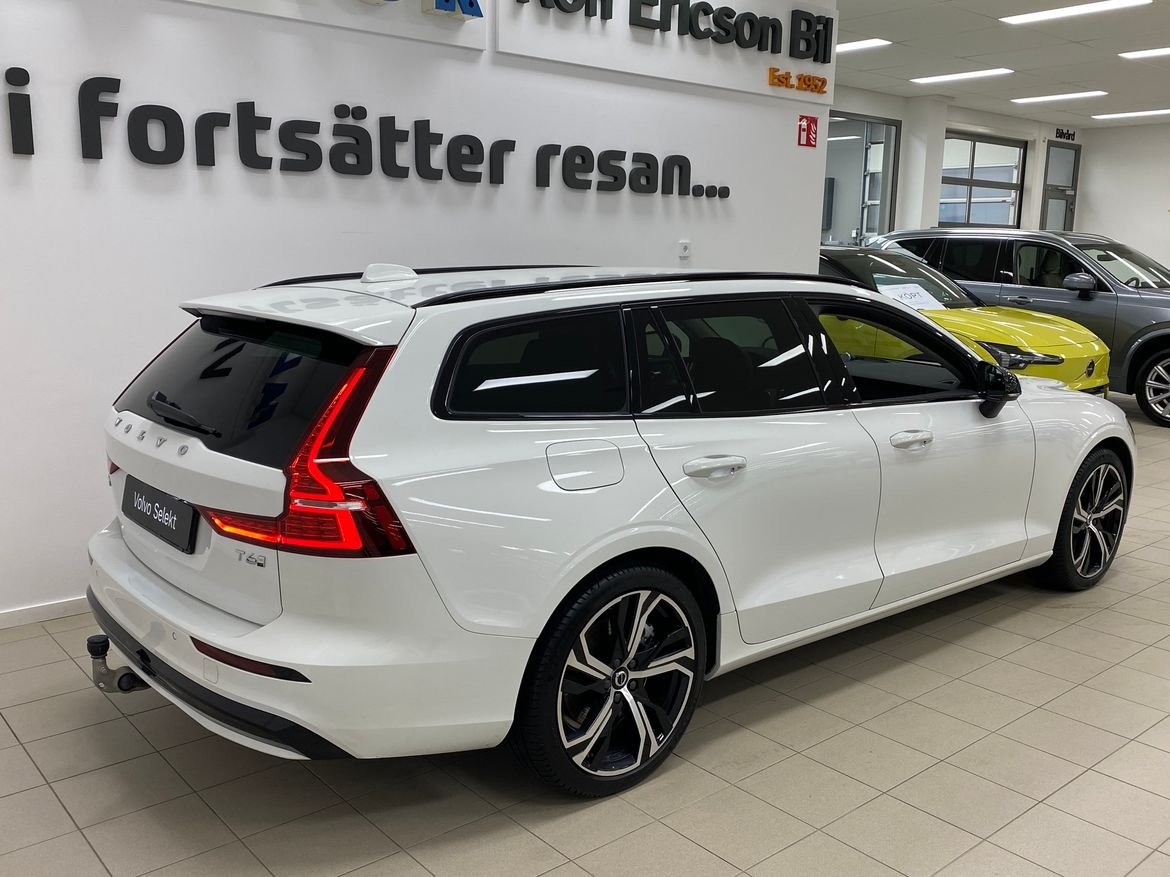 Volvo V60 T6 Plus Dark Nordic Edition 2027, photo 4/10