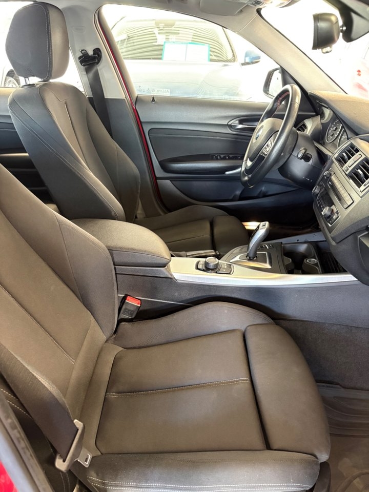 BMW 118 2015, photo 6/10