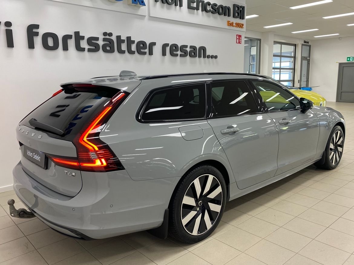 Volvo V90 T6 Plus Dark Nordic Edition 2025, bild 4/10