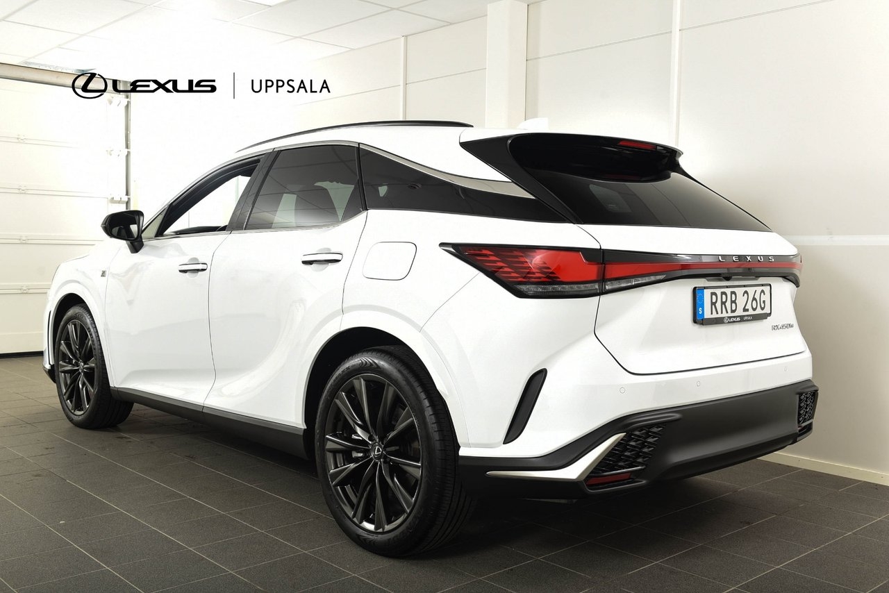 Lexus RX 450h+ F Sport Design Plug-In 2025, bild 2/10