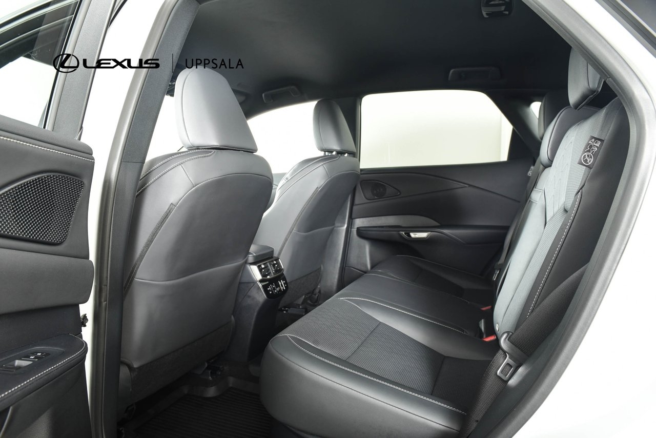 Lexus RX 450h+ F Sport Design Plug-In 2025, bild 7/10