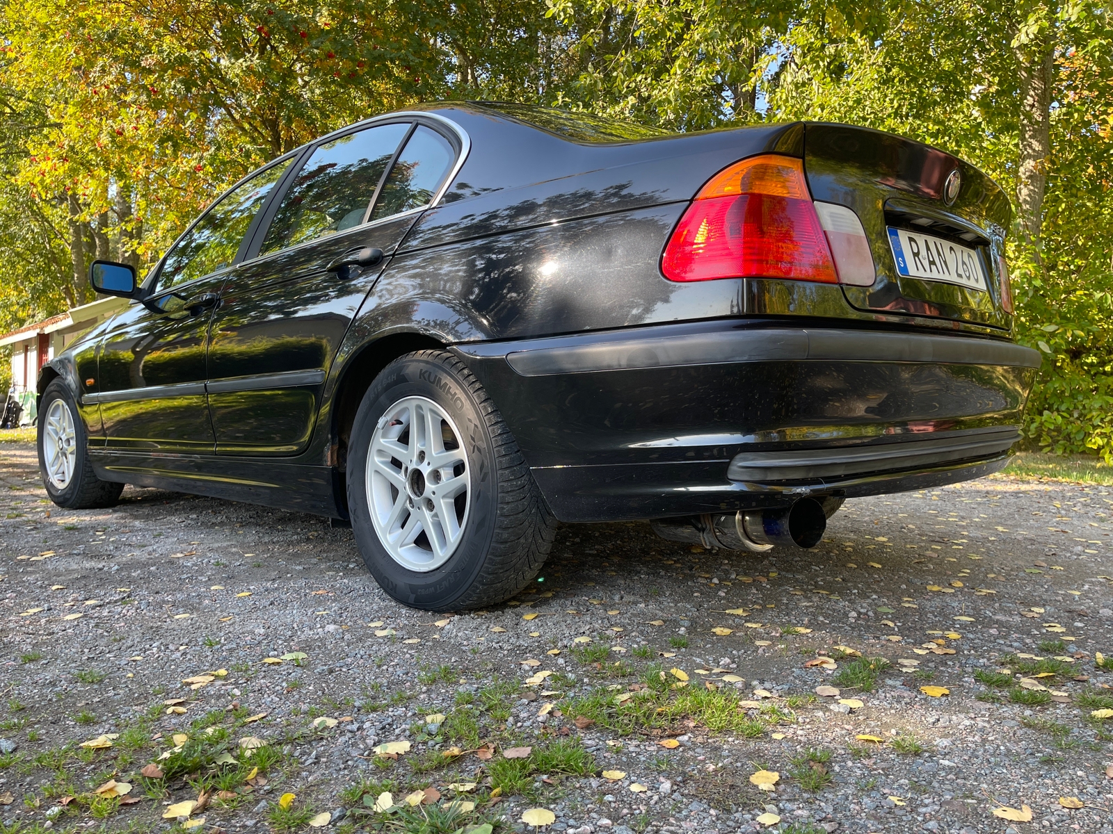 BMW 320 i Sedan Manuell 2000, bild 3/8