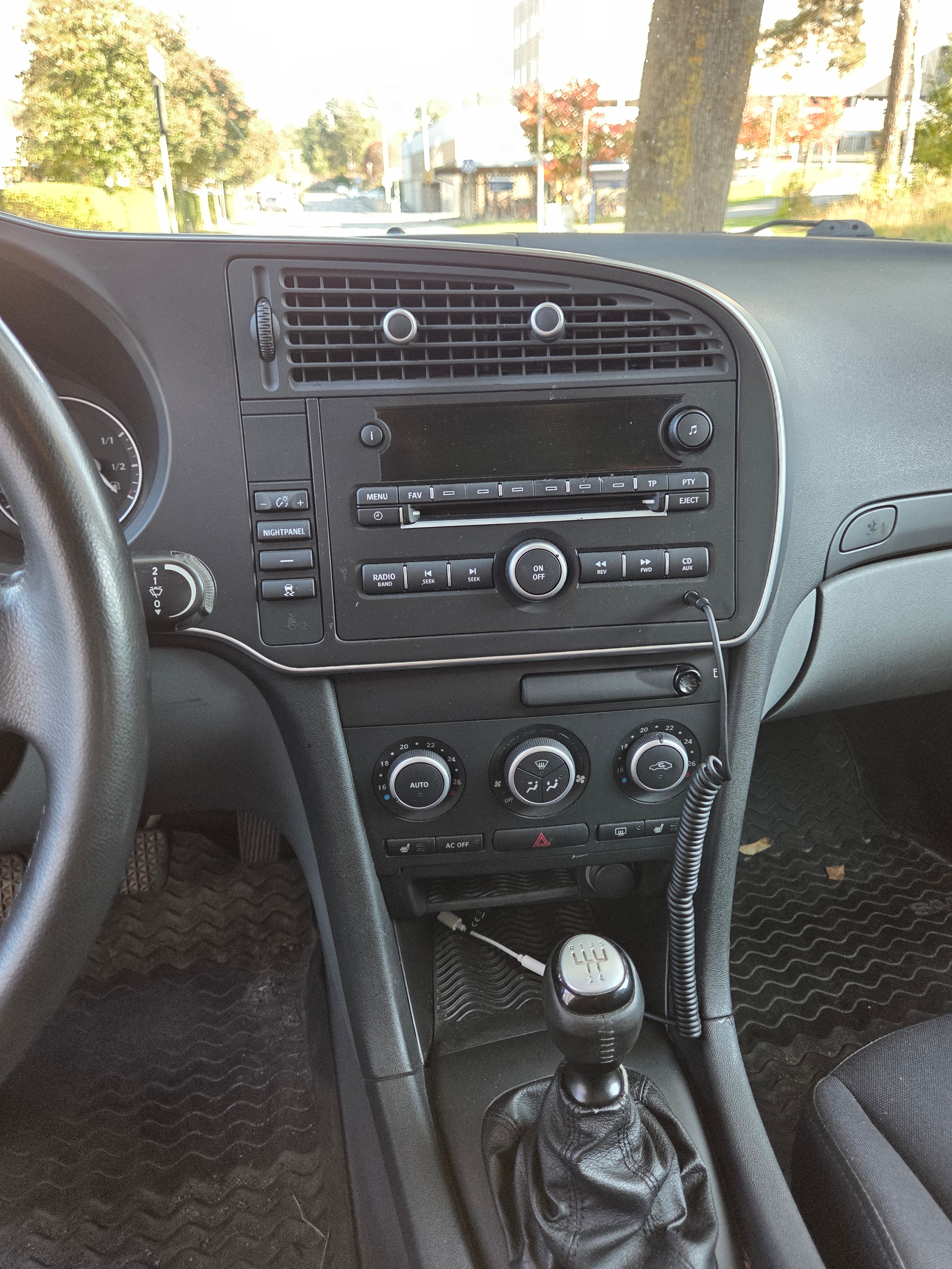 Saab 9-3 SportSedan 1.8 Manuell 2007, bild 4/7